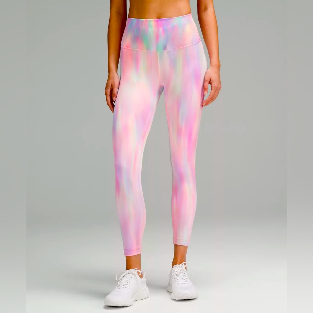 Lululemon size 4, Wunder train Psychedelic High Waist Tights 25”